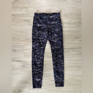 Lululemon Speed Up Tight Full on Luxtreme 25”